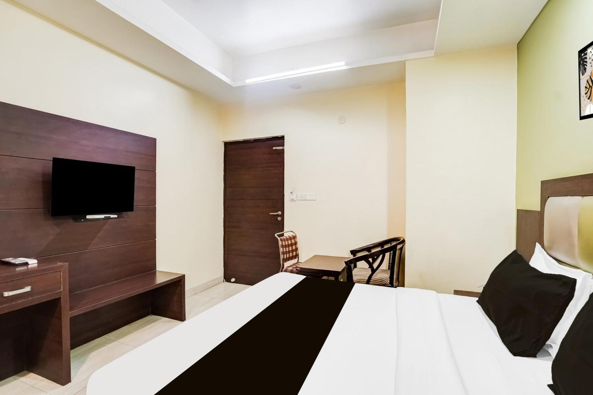 Super Townhouse Sikar Road Jaipur Formerly Hotel Aroma Inn Екстер'єр фото