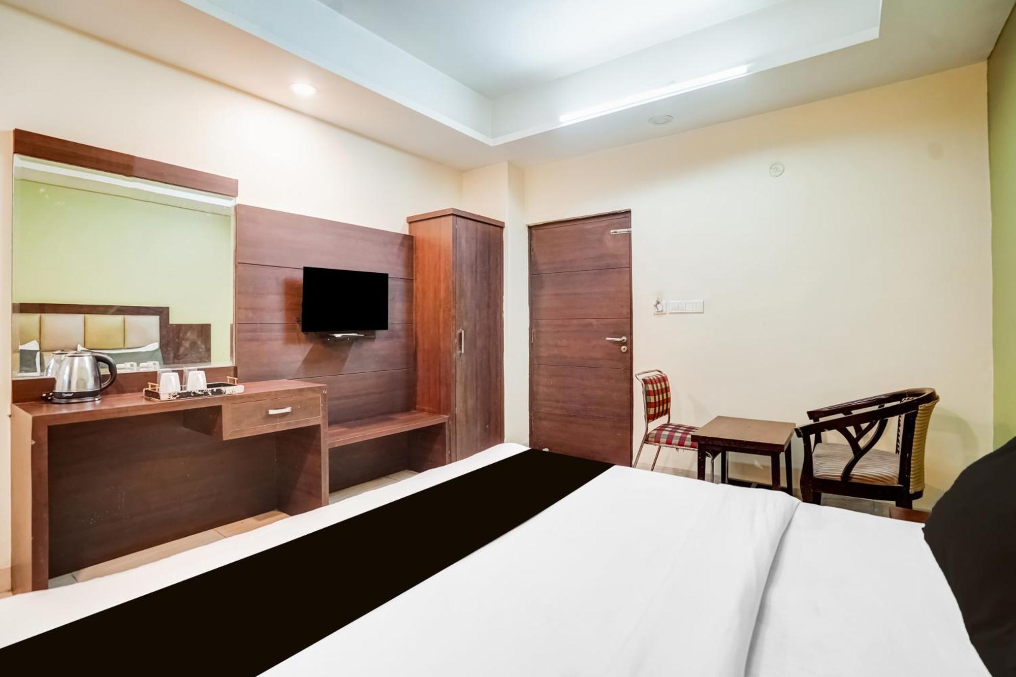 Super Townhouse Sikar Road Jaipur Formerly Hotel Aroma Inn Екстер'єр фото
